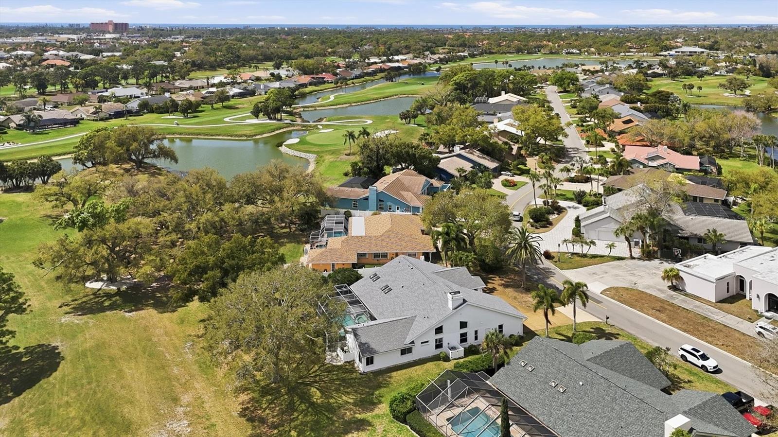 COUNTRY CLUB OF SARASOTA THE - Residential
