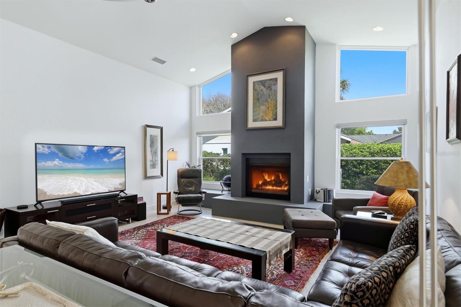 COUNTRY CLUB OF SARASOTA THE - Residential