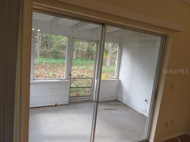 ALAFAYA WOODS PH 01 UNIT B - Residential Lease