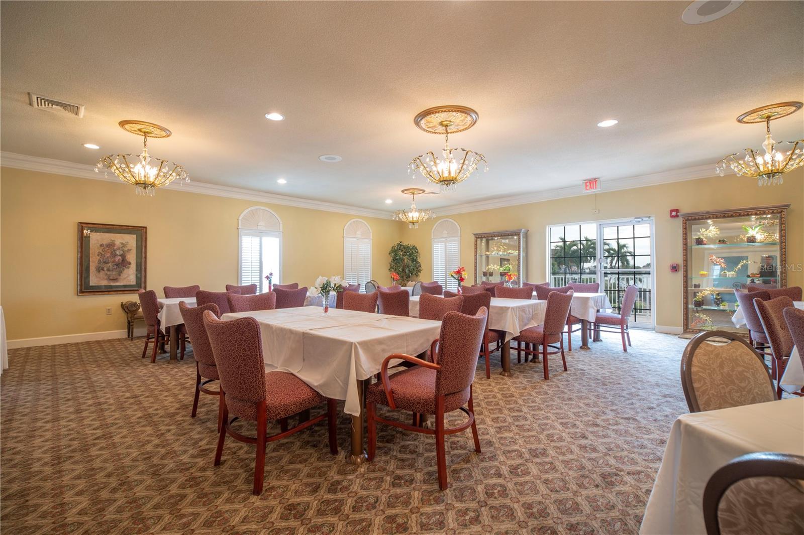 BAYWAY ISLES POINT BRITTANY FIVE - Residential