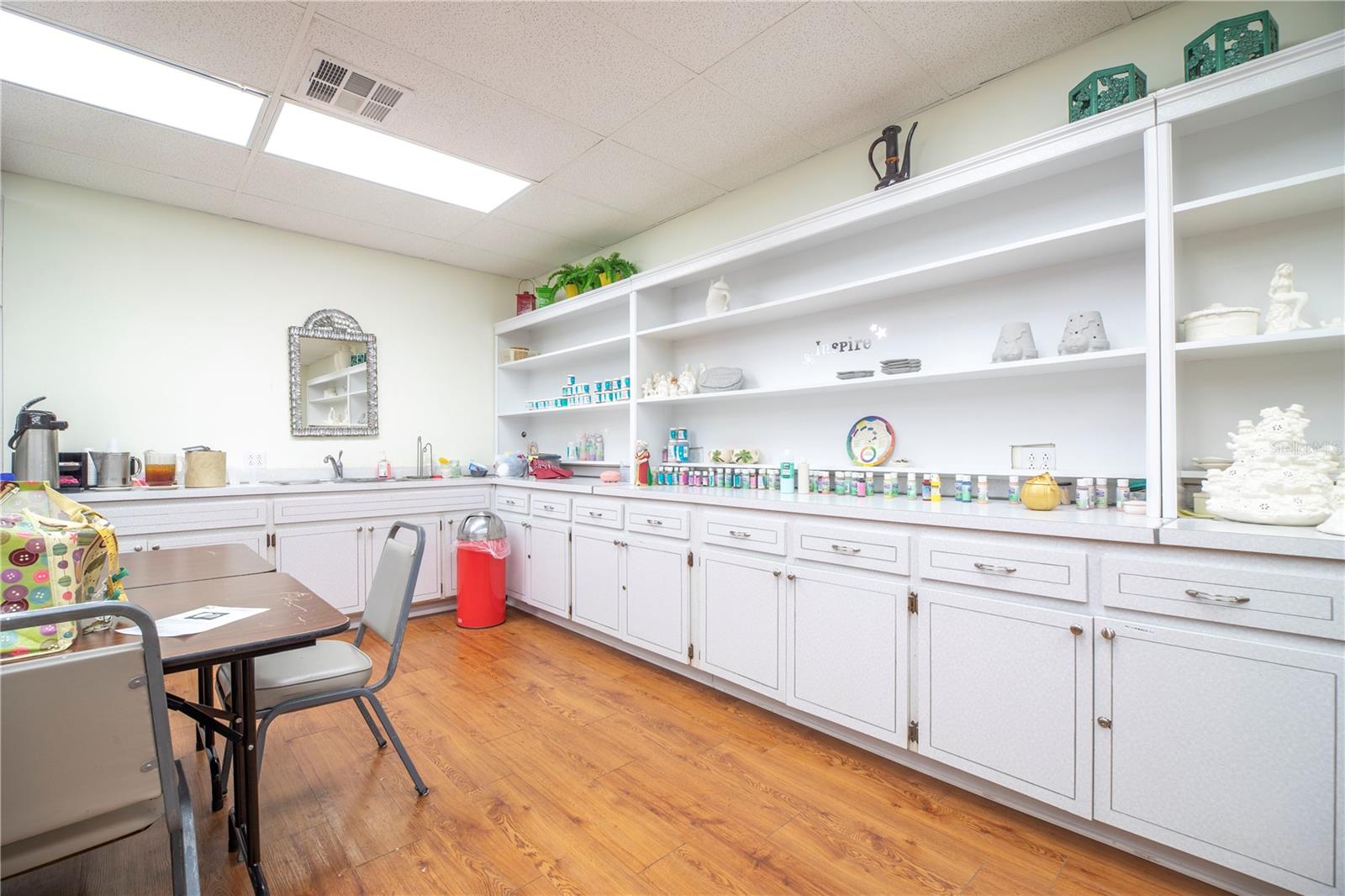 BAYWAY ISLES POINT BRITTANY FIVE - Residential