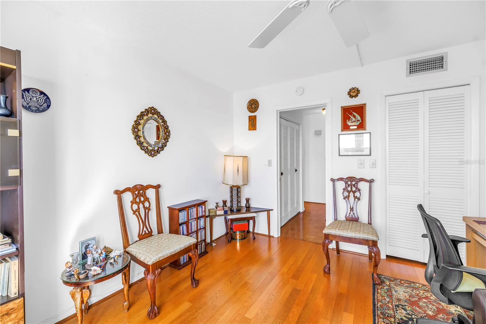 BAYWAY ISLES POINT BRITTANY FIVE - Residential