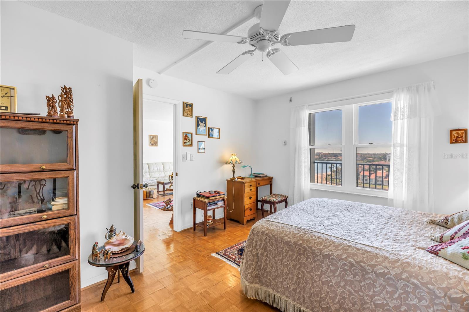 BAYWAY ISLES POINT BRITTANY FIVE - Residential