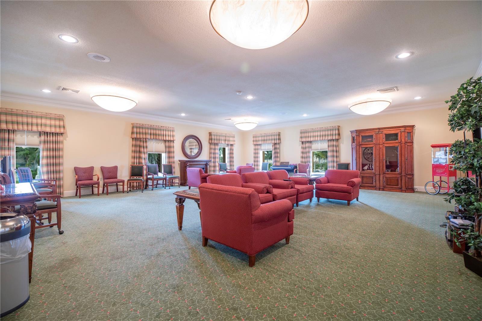 BAYWAY ISLES POINT BRITTANY FIVE - Residential