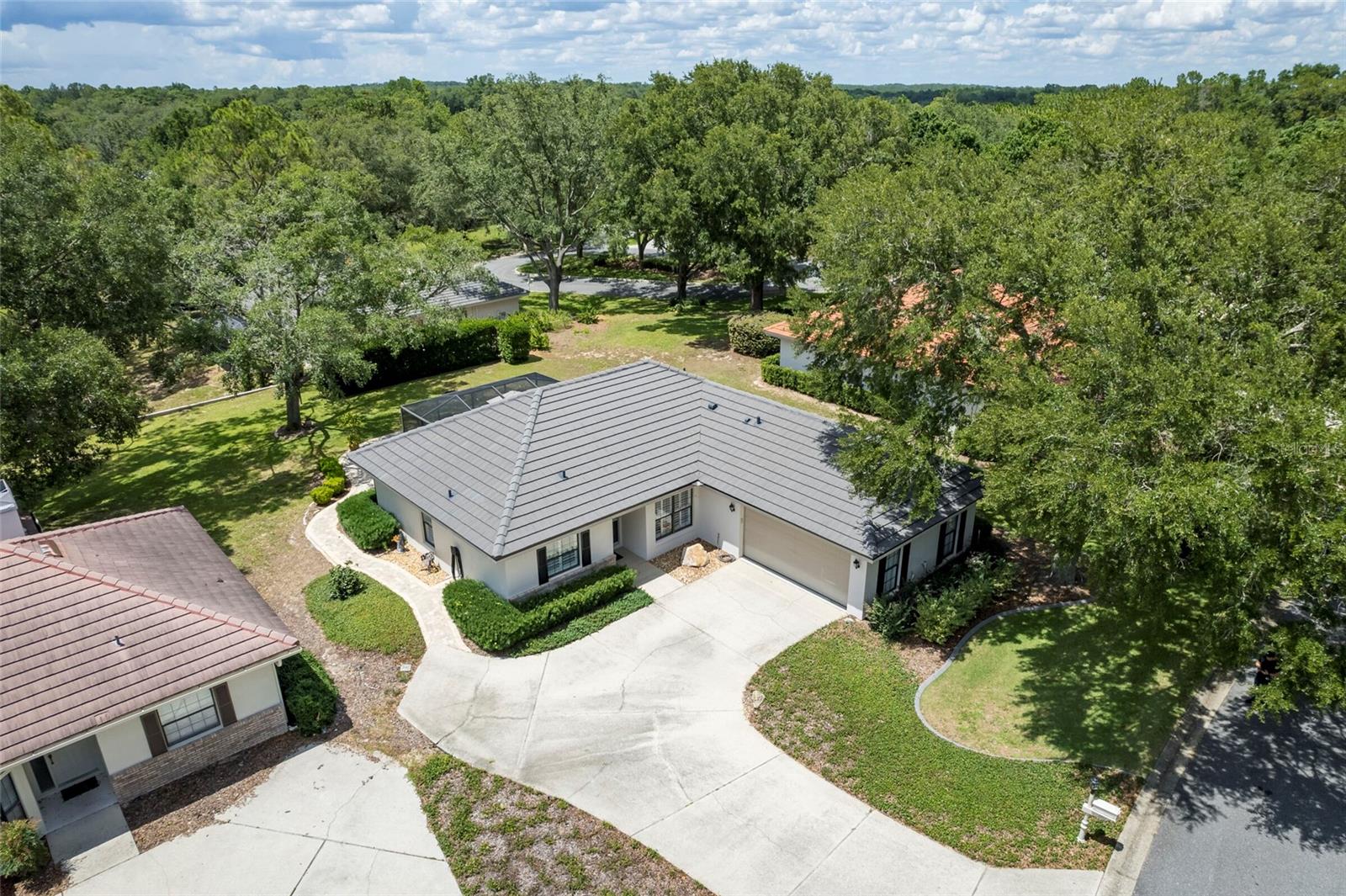 2902 N OSPREY COVE POINT