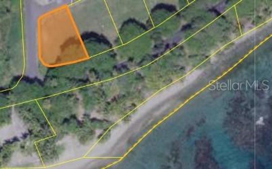 Lot Size: 628.2613 m² | 0.1598 acres | Asking: $175K 
Address: Bo Guardarraya, Carr 3 km.hm 111.9, Patillas, PR

Ocean-Front Lot – Guardarraya Beach, Patillas, PR | Asking $175,000 OBO
Rare ocean-front vacant land just steps from Guardarraya Beach! Build your dream home or vacation rental just in front of the ocean, stunning sunrises, and calm waters perfect for swimming and snorkeling. This corner lot is located just minutes from Inches Beach and Villa Pesquera Beach, with kayaking, paddleboarding, and jet skis nearby. Explore Charco Azul, Tres Chorros waterfalls, Lago de Patillas, and other southeast coast beaches.
Prime beachfront opportunity—schedule your showing today!