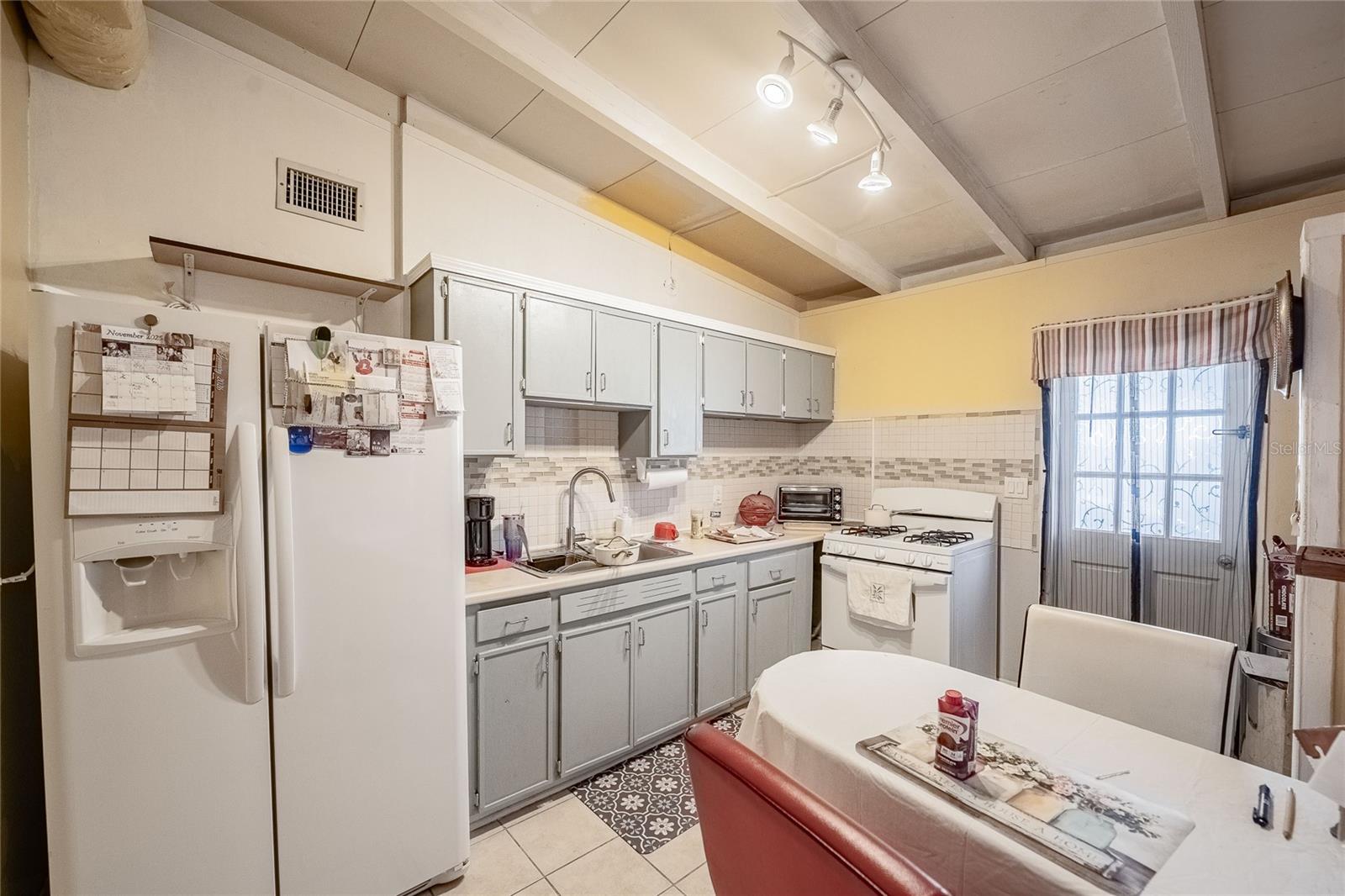 KINGS PLACE 1ST ADD - Residential