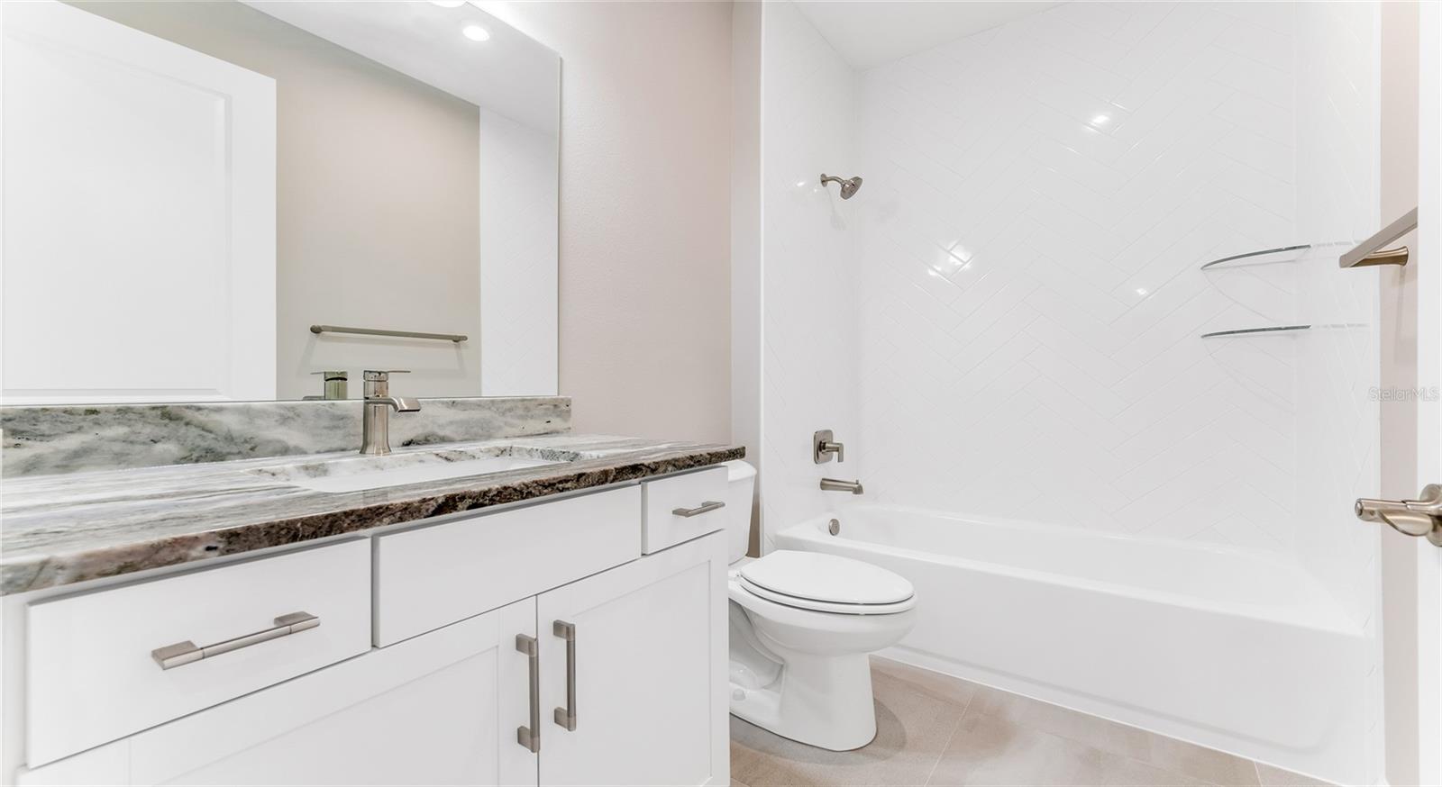 CRESSWIND DELAND - Residential