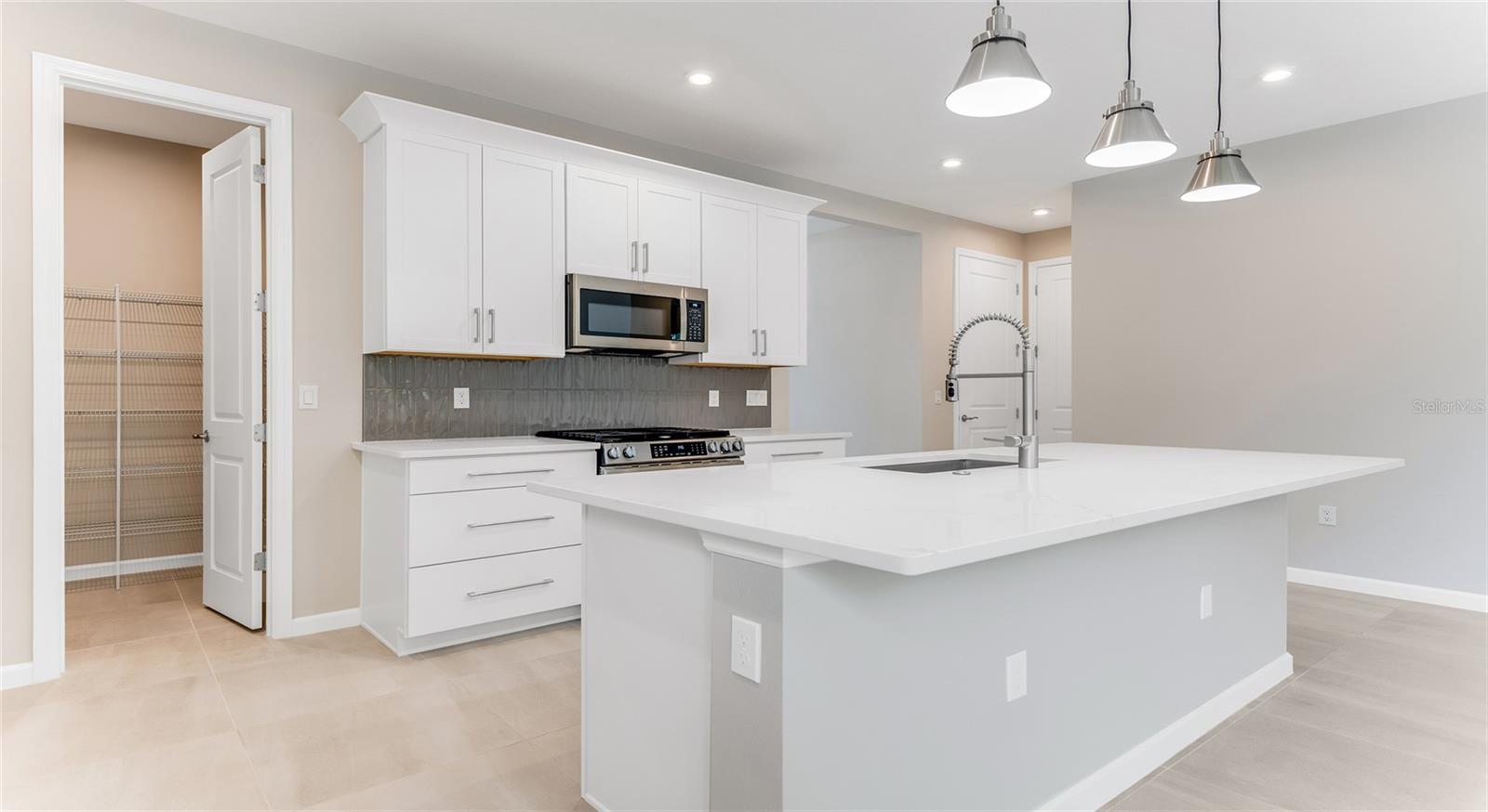 CRESSWIND DELAND - Residential