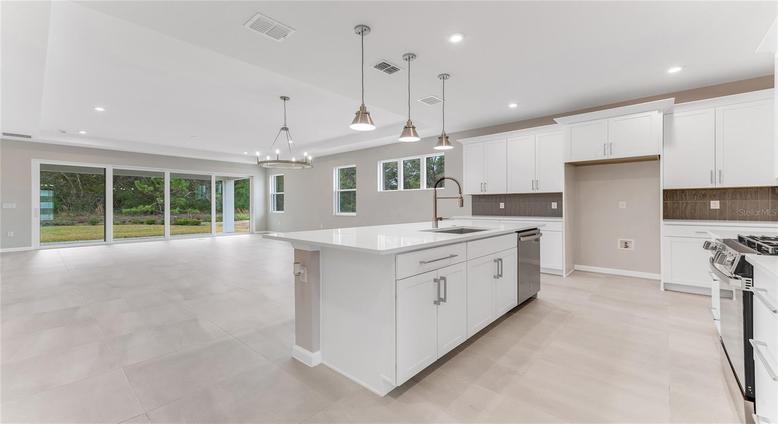 CRESSWIND DELAND - Residential