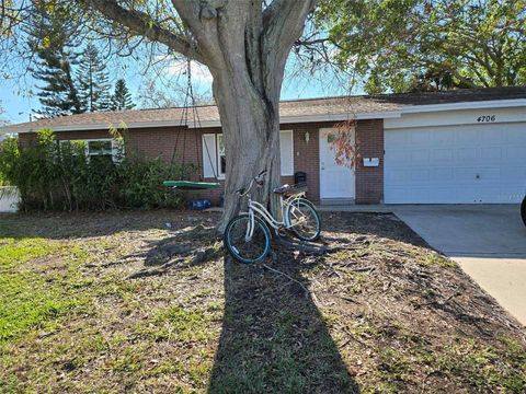 Photo of 4706 Lansing Street NE, St Petersburg, FL 33703 (MLS # O6284328)