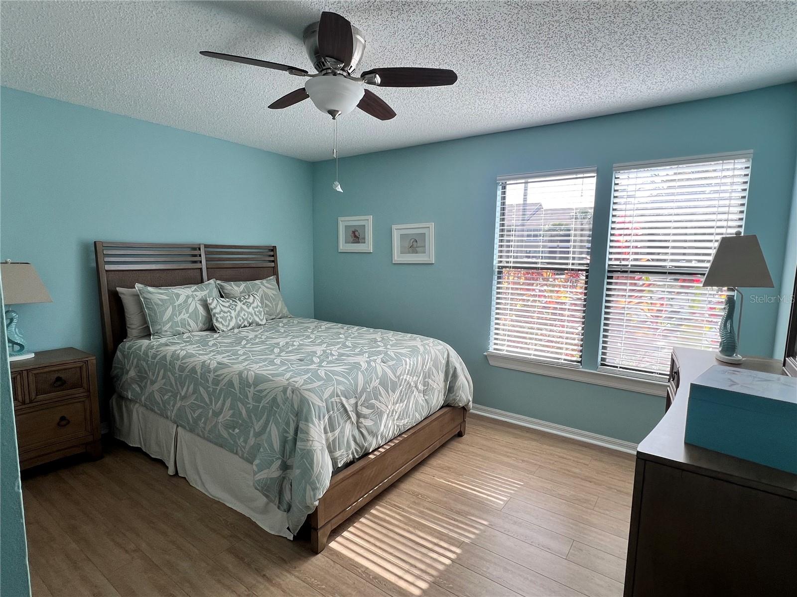 VINTAGE GRAND - Residential