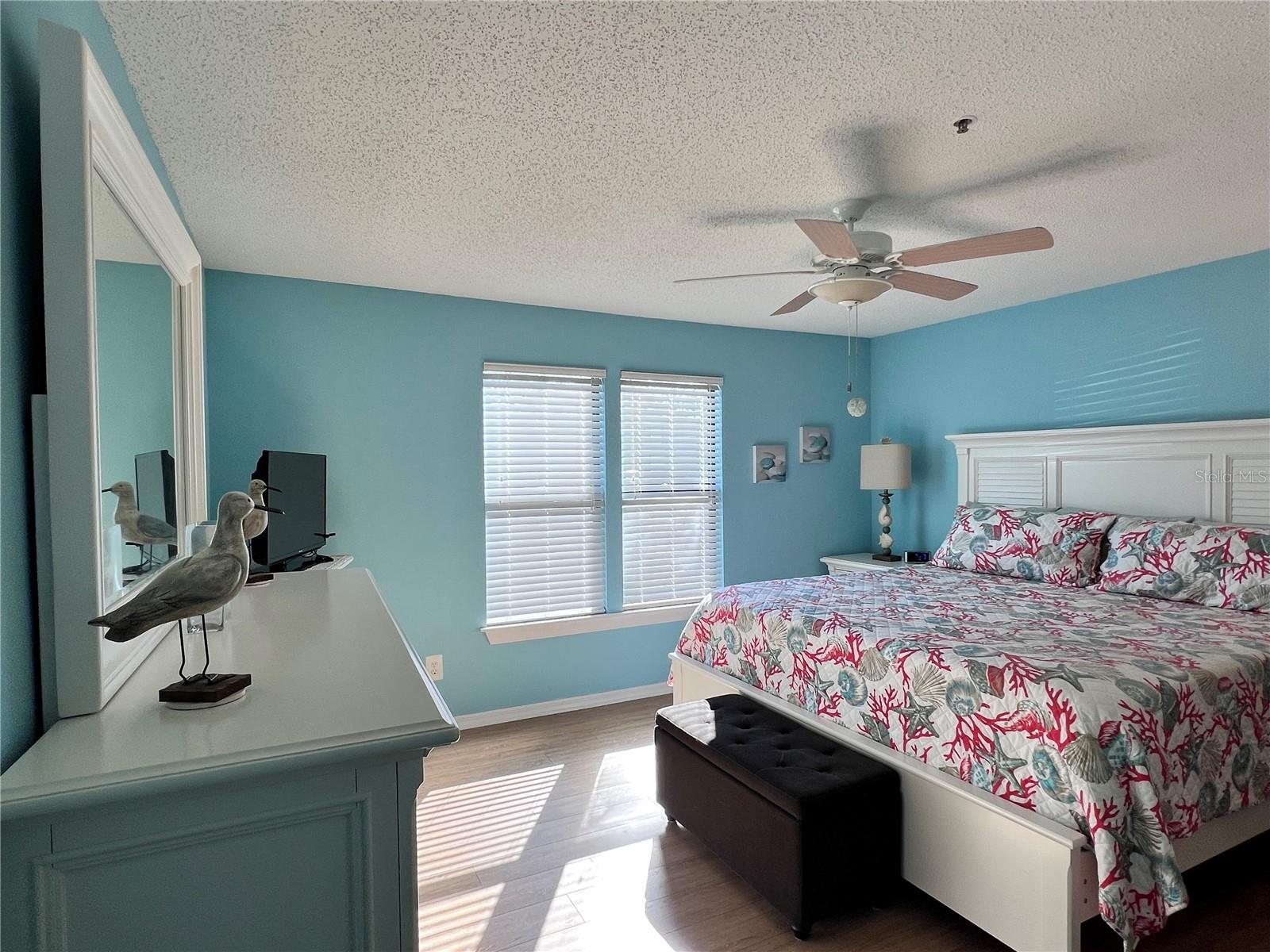 VINTAGE GRAND - Residential