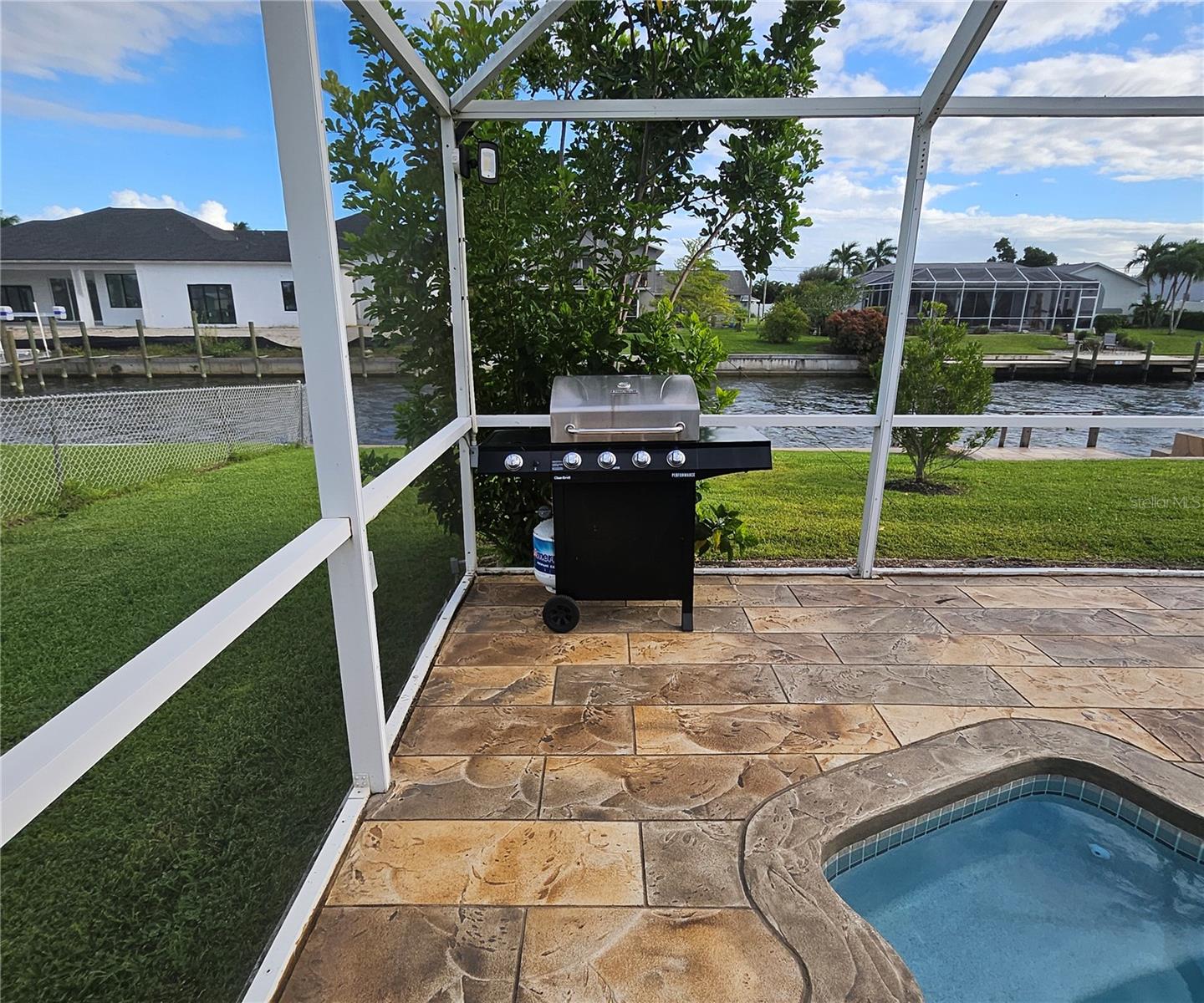 CAPE CORAL - Residential Lease