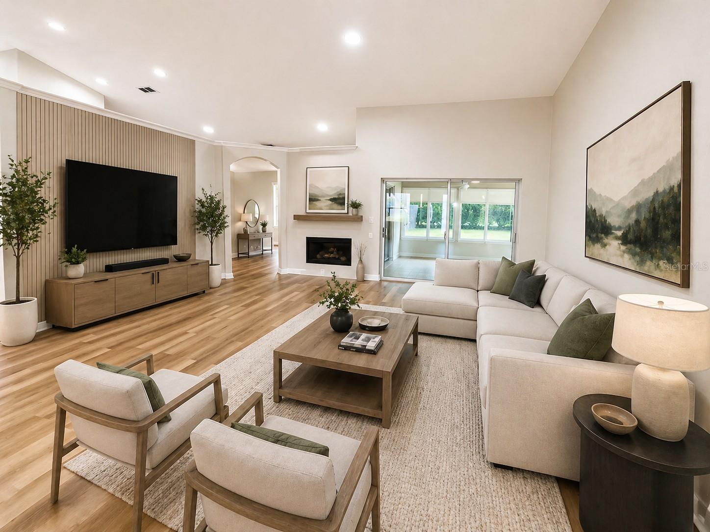 FLORIDIAN CLUB ESTATE - Residential