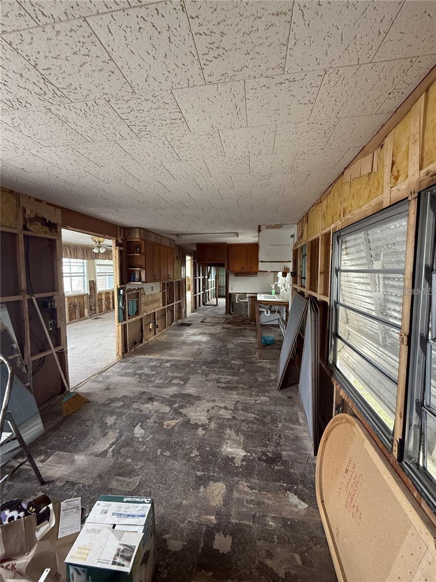 SEA HORSE MOBILE HOME PARK CONDO - Land