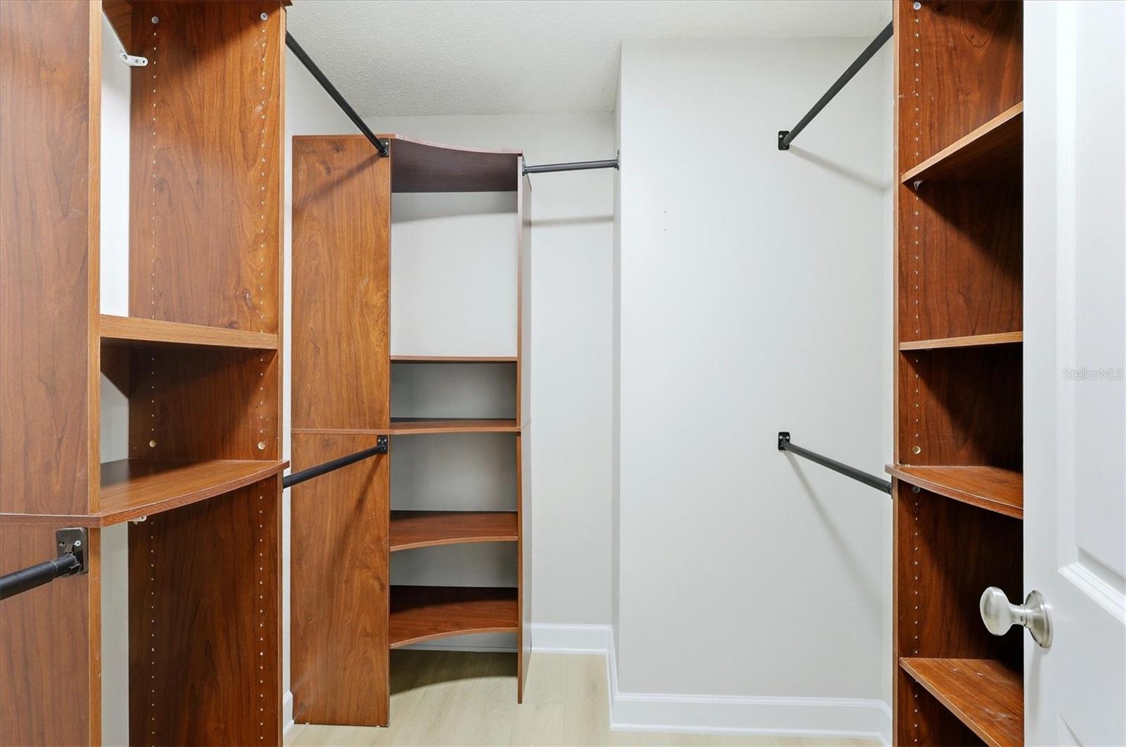 FOREST LAKES SOUTH - Residential