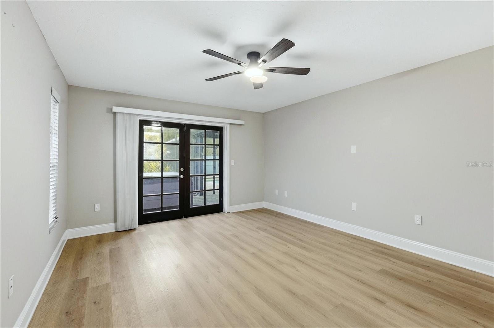 FOREST LAKES SOUTH - Residential