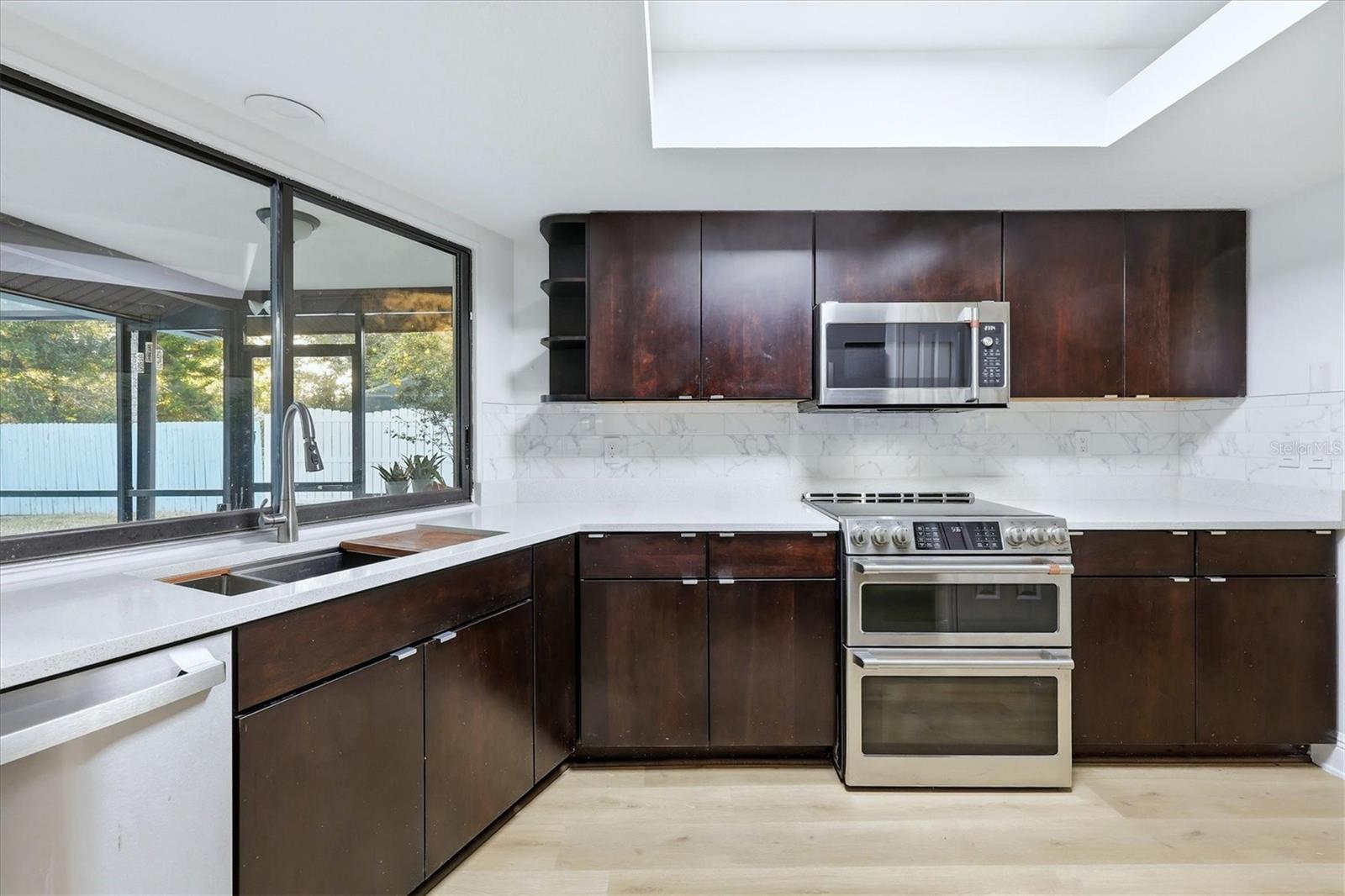 FOREST LAKES SOUTH - Residential