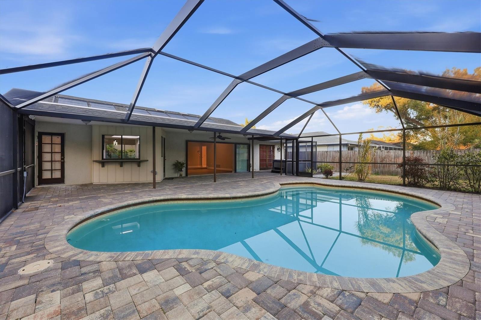 3978 HELENE STREET, SARASOTA, FL, 34233 3 3978 HELENE STREET