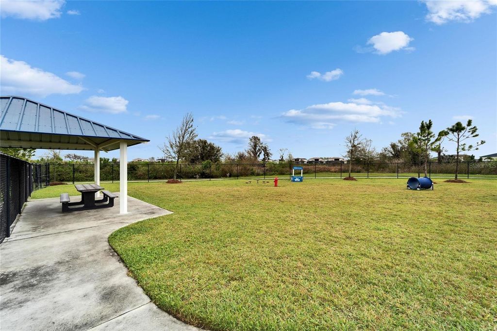 listing image 83