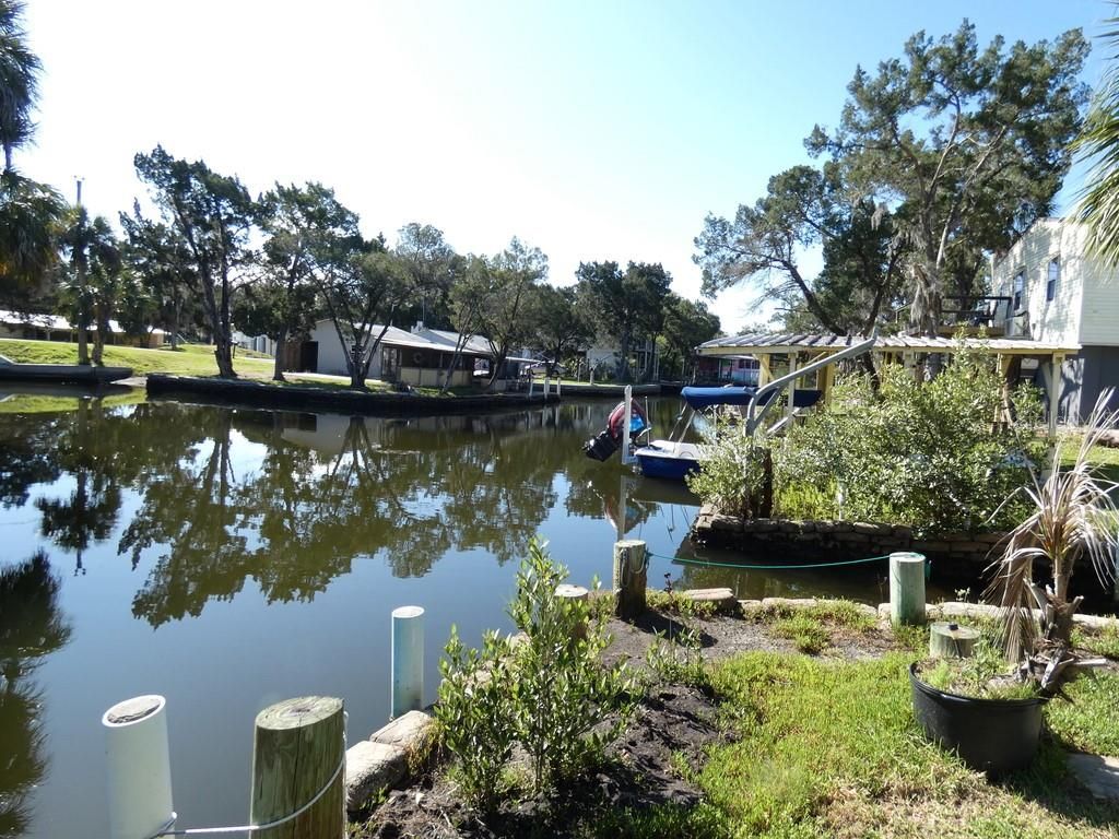 Photo of 2215 S Hunt Point, Crystal River, FL 34429 (MLS # W7885215)