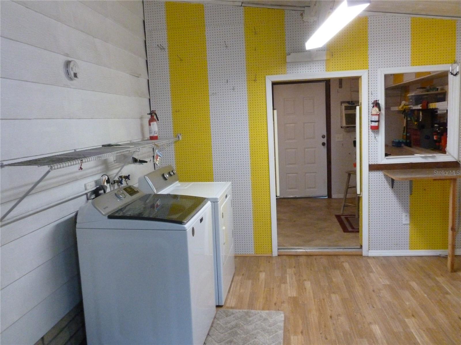 TIMBER LAKE ESTATES - Residential