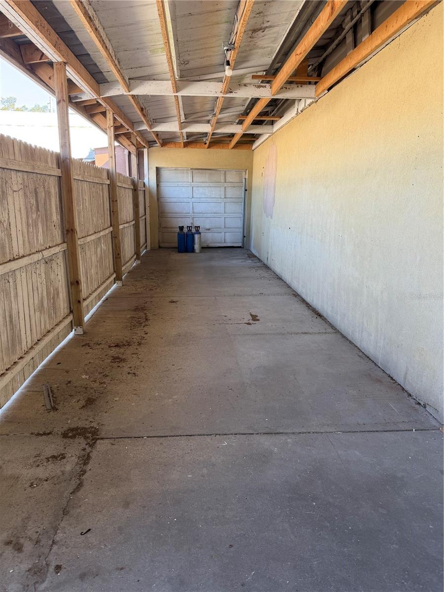 EUSTIS - Commercial Lease