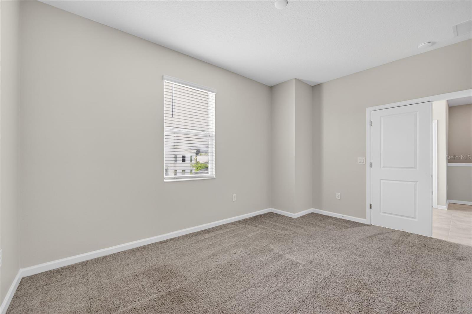 CHAMPIONSGATE CONDO 2 PH 3 - Residential