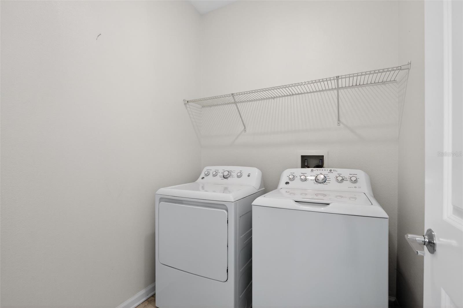 CHAMPIONSGATE CONDO 2 PH 3 - Residential