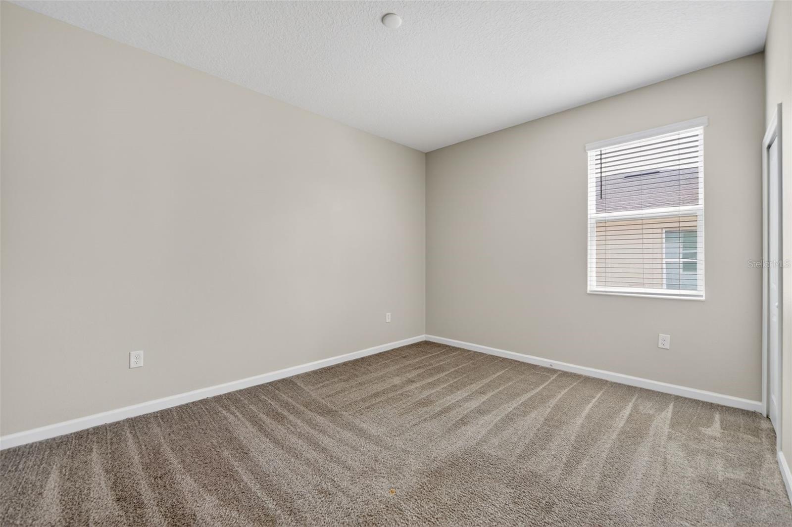 CHAMPIONSGATE CONDO 2 PH 3 - Residential