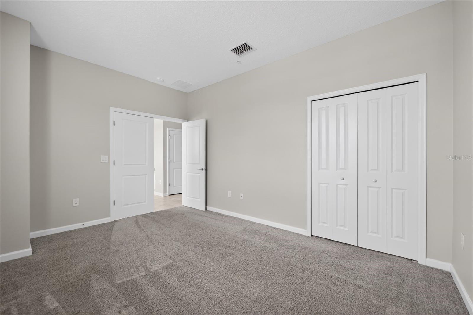 CHAMPIONSGATE CONDO 2 PH 3 - Residential