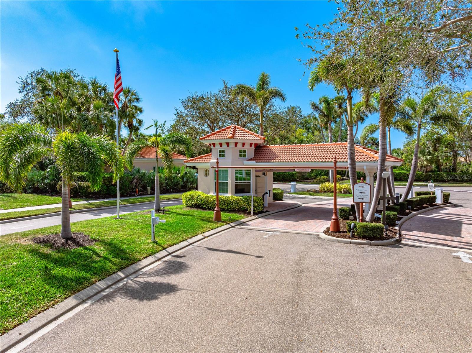 SAWGRASS - Residential