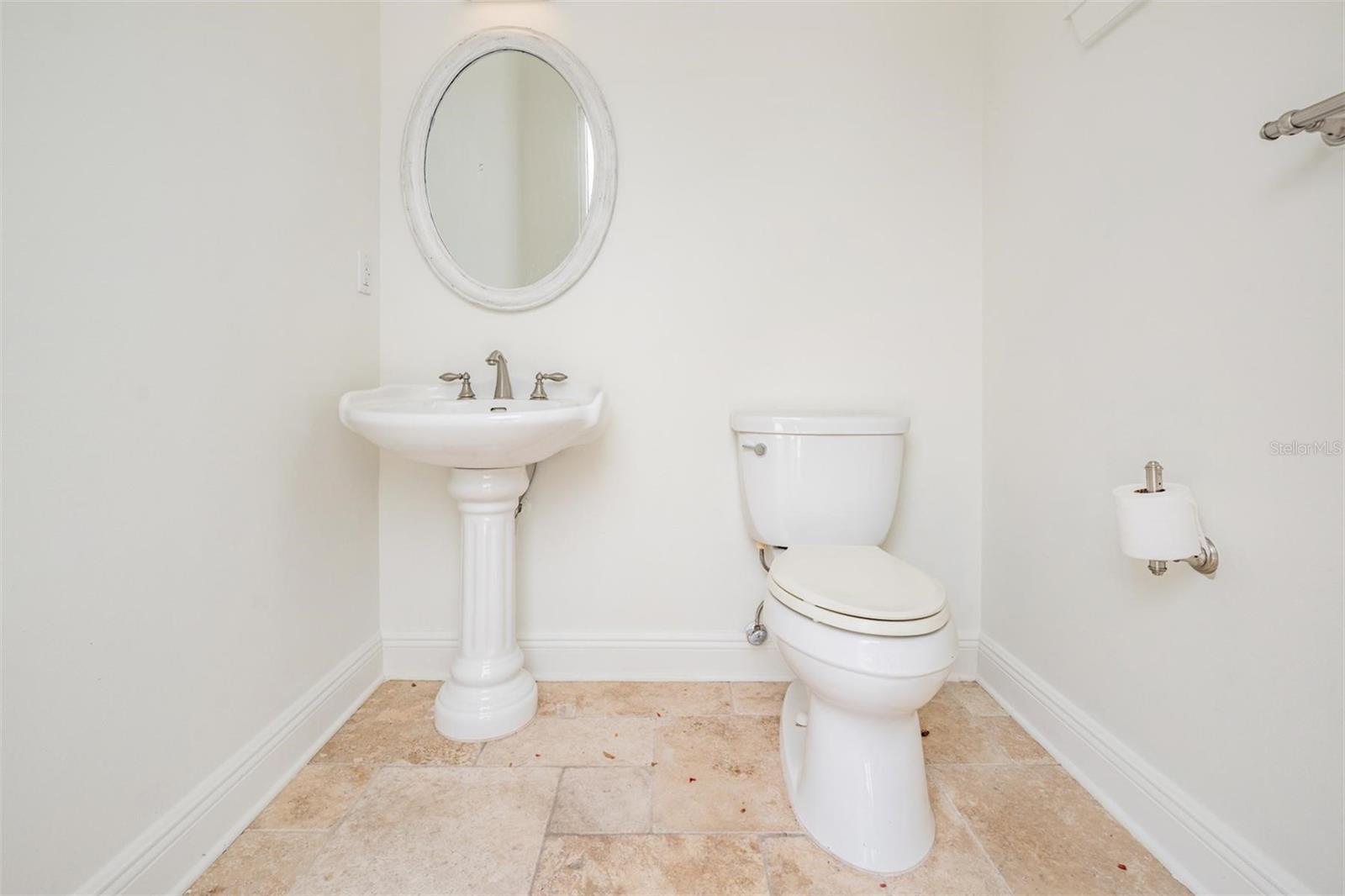 DAVIS ISLANDS PB10 PG52 TO 57 - Residential Lease