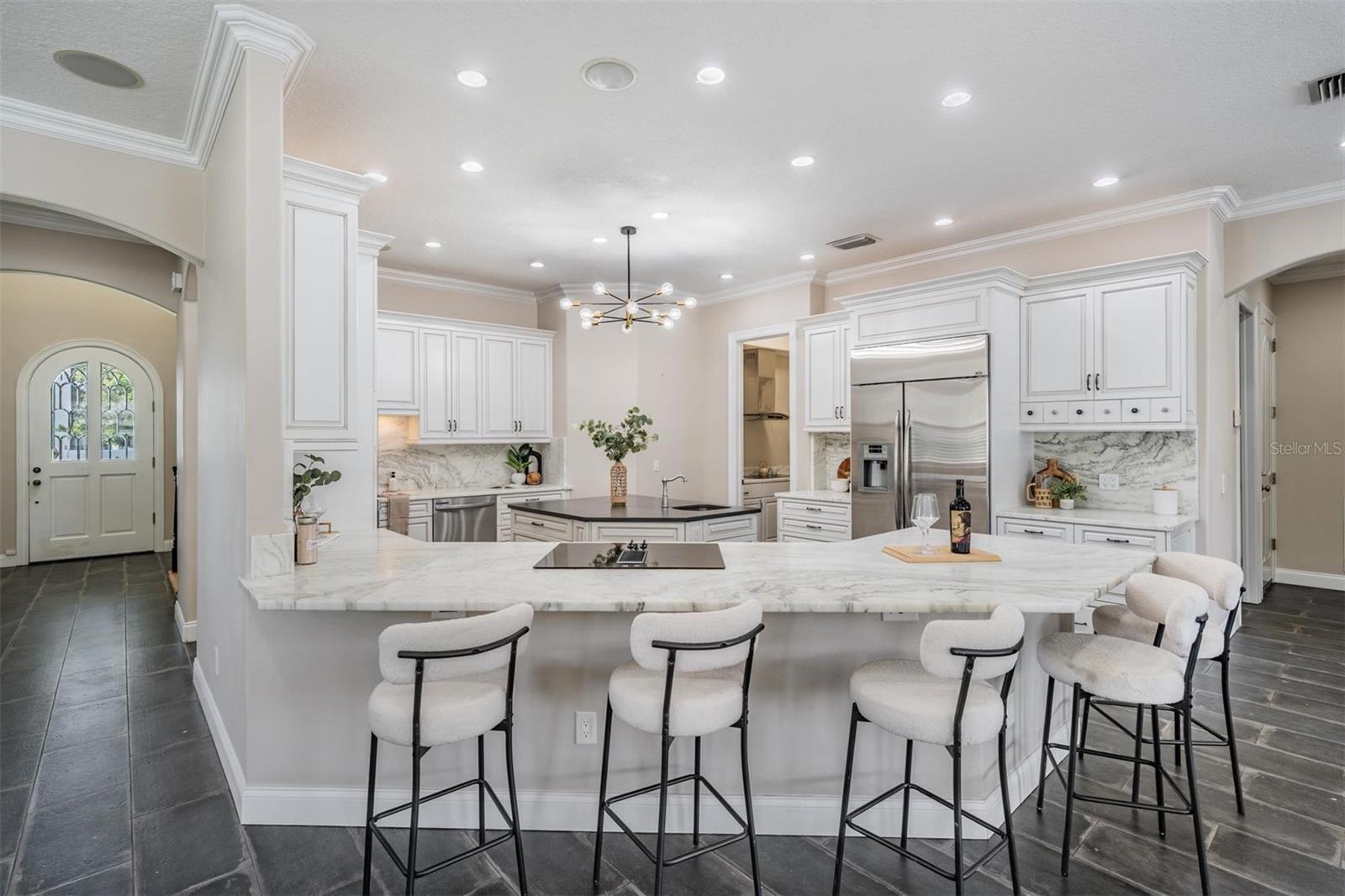 DAVIS ISLANDS PB10 PG52 TO 57 - Residential Lease