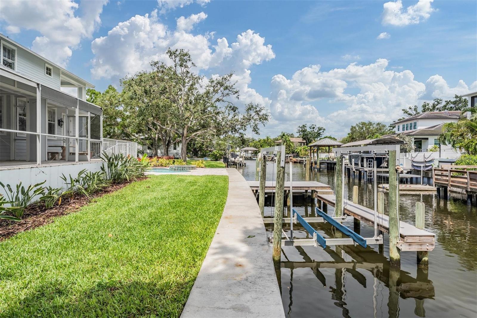 DAVIS ISLANDS PB10 PG52 TO 57 - Residential Lease