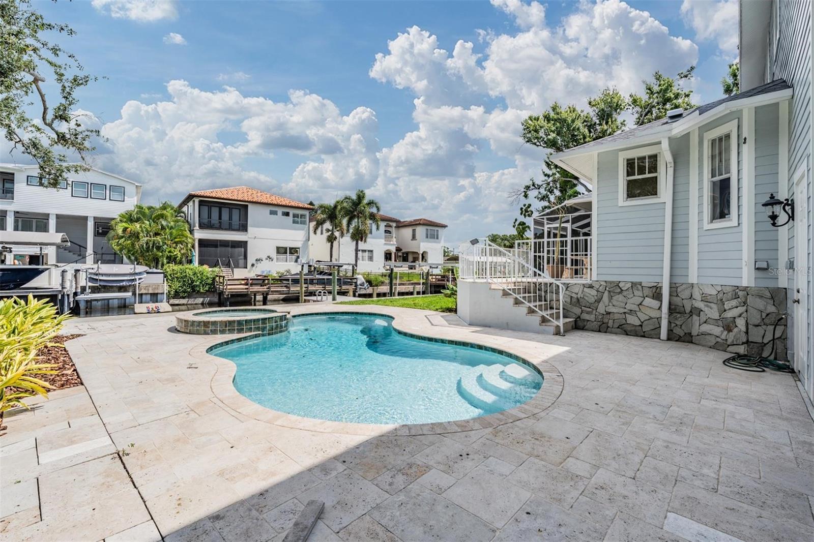 DAVIS ISLANDS PB10 PG52 TO 57 - Residential Lease