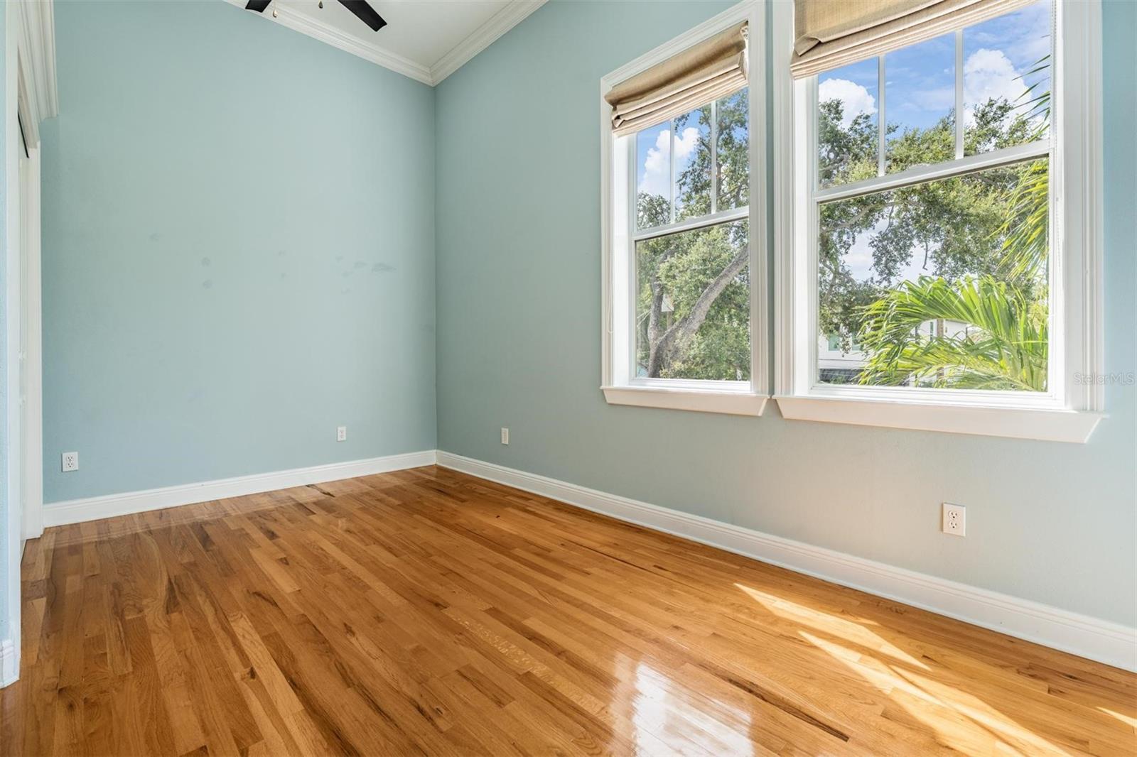 DAVIS ISLANDS PB10 PG52 TO 57 - Residential Lease