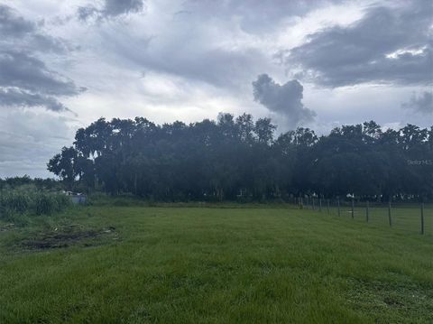 PARKWAY AVENUE SAINT CLOUD FL 34772