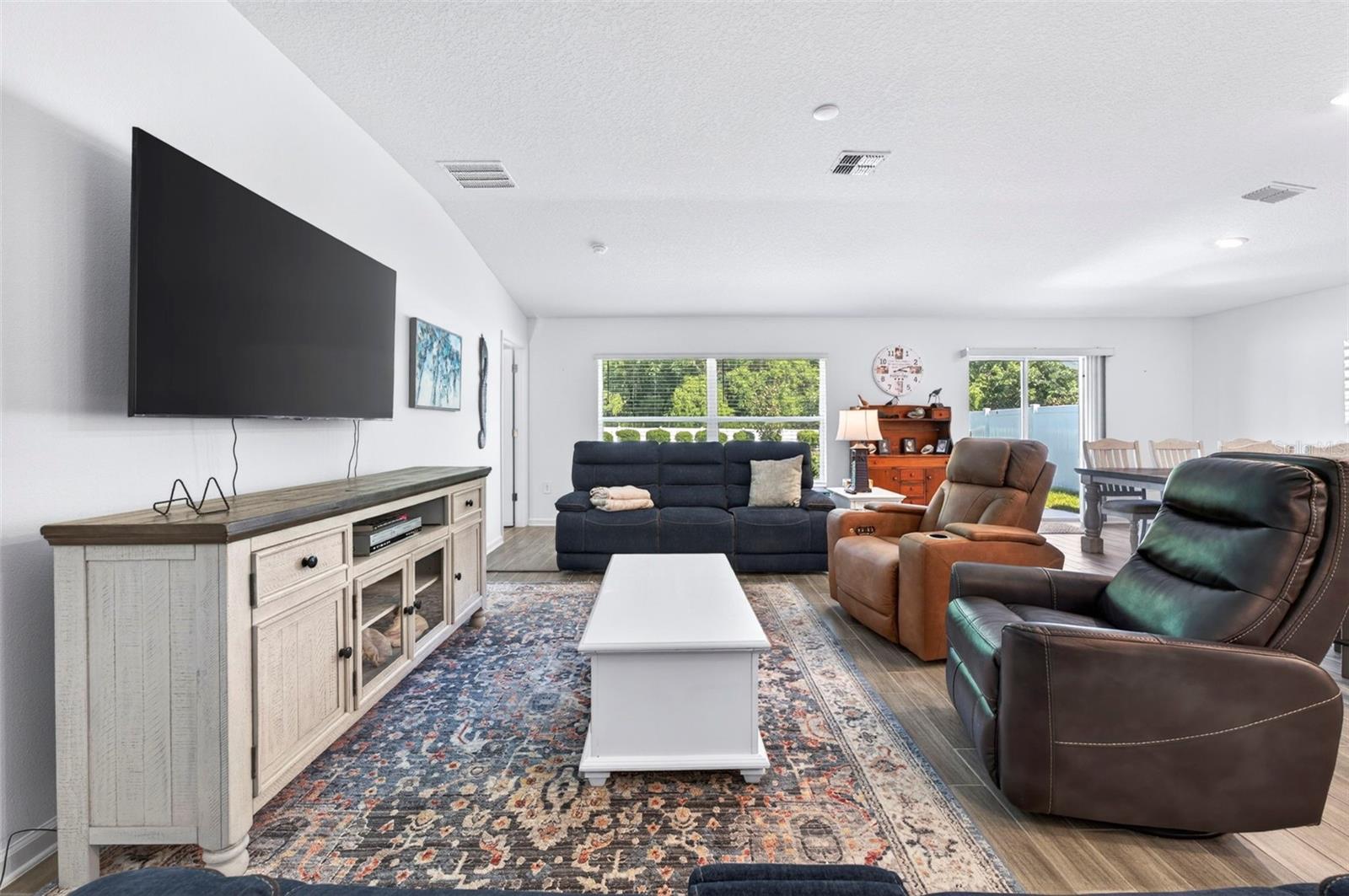 VINELAND RESERVE PH 2 - Residential