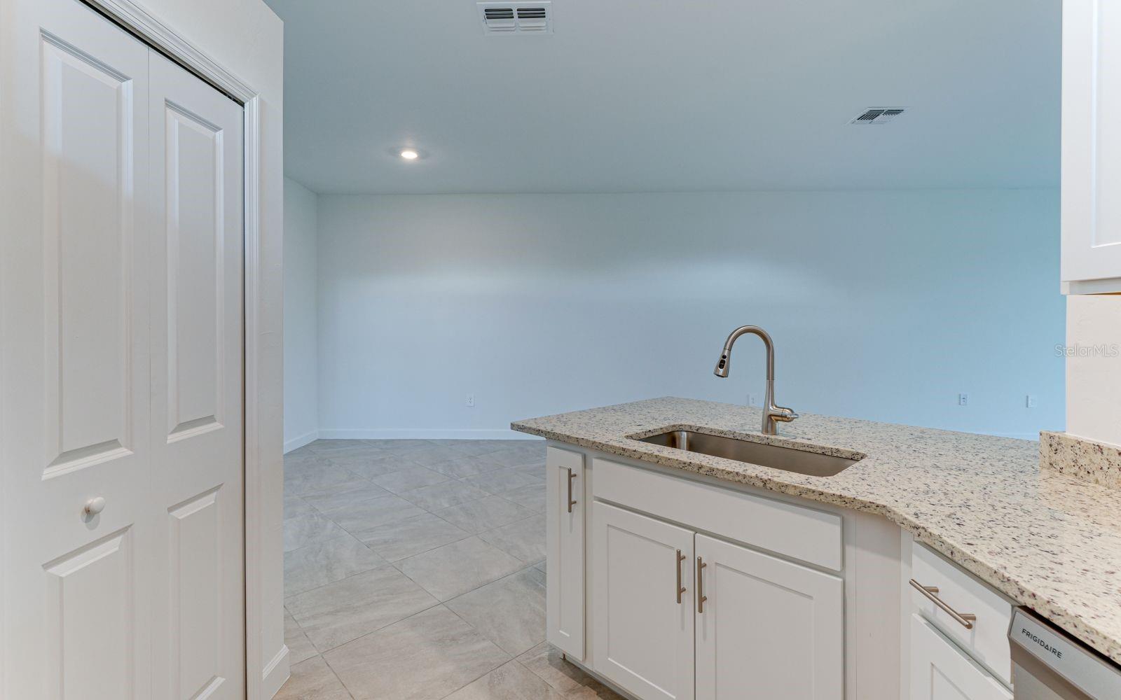 5343 WHITE SAND COVE