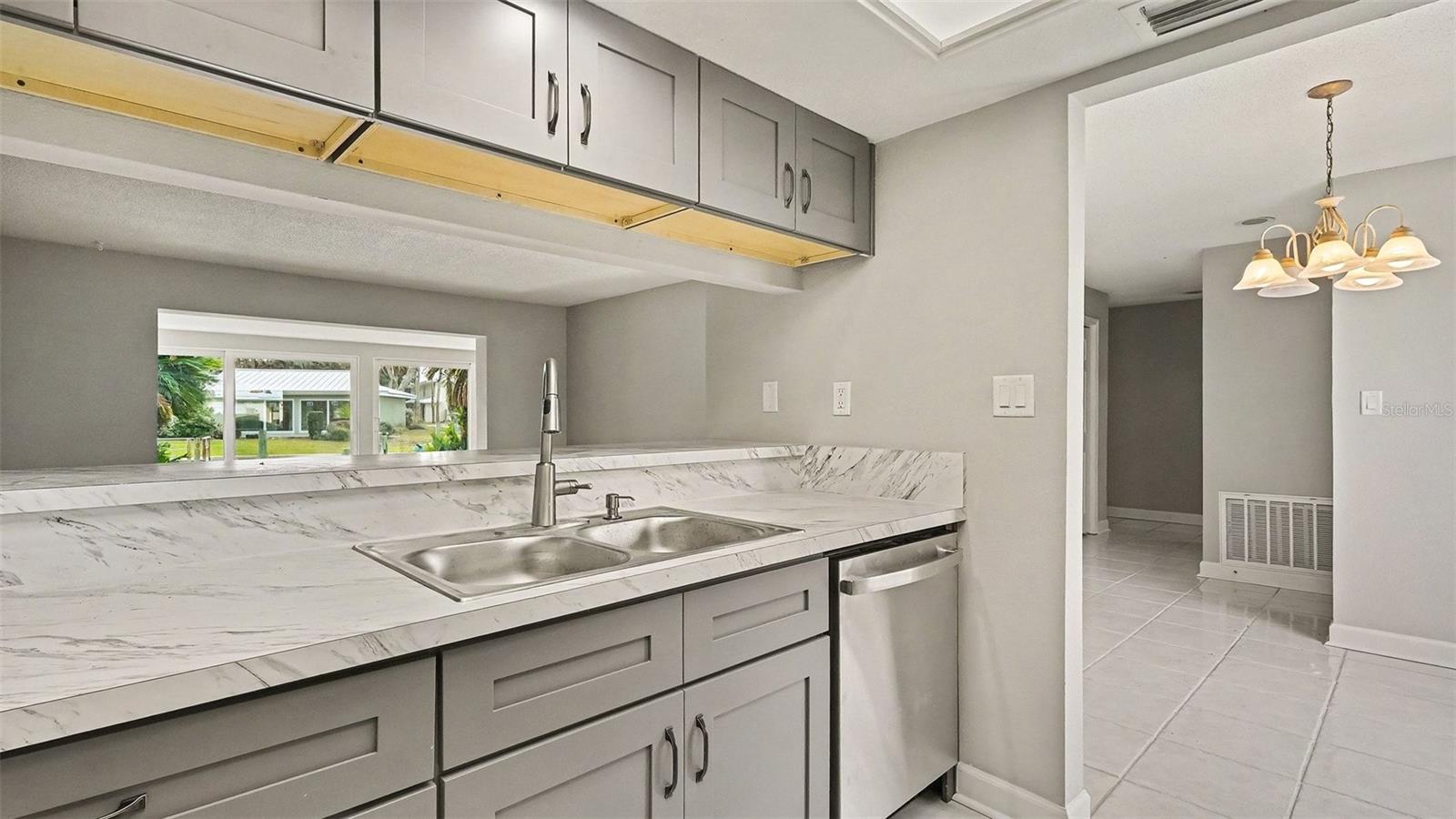 BAY VILLA CONDO - Residential