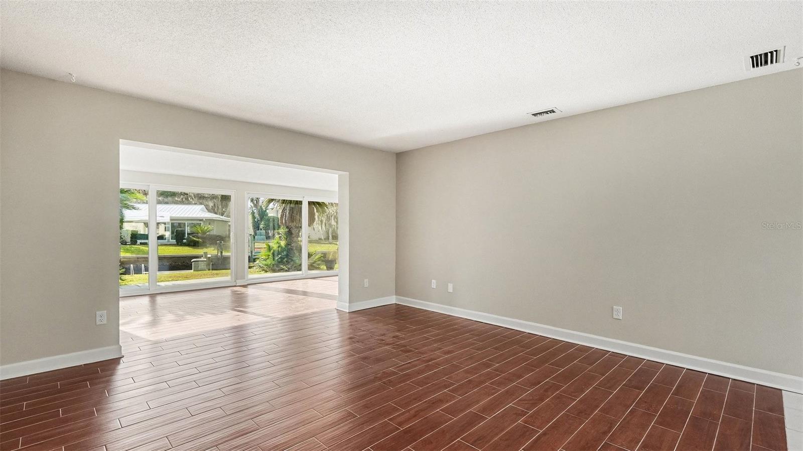 BAY VILLA CONDO - Residential