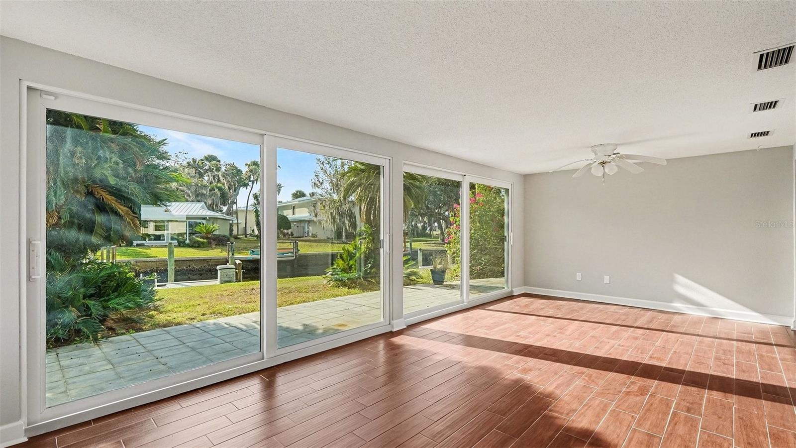 BAY VILLA CONDO - Residential