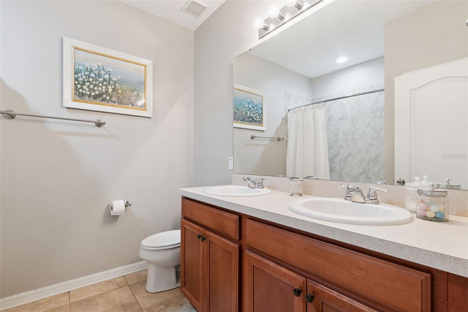 WATERSIDE POINTE - Residential