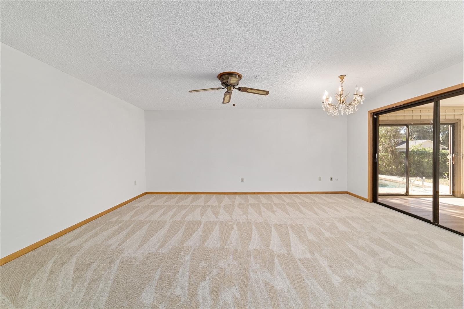 WOODFIELDS - Residential