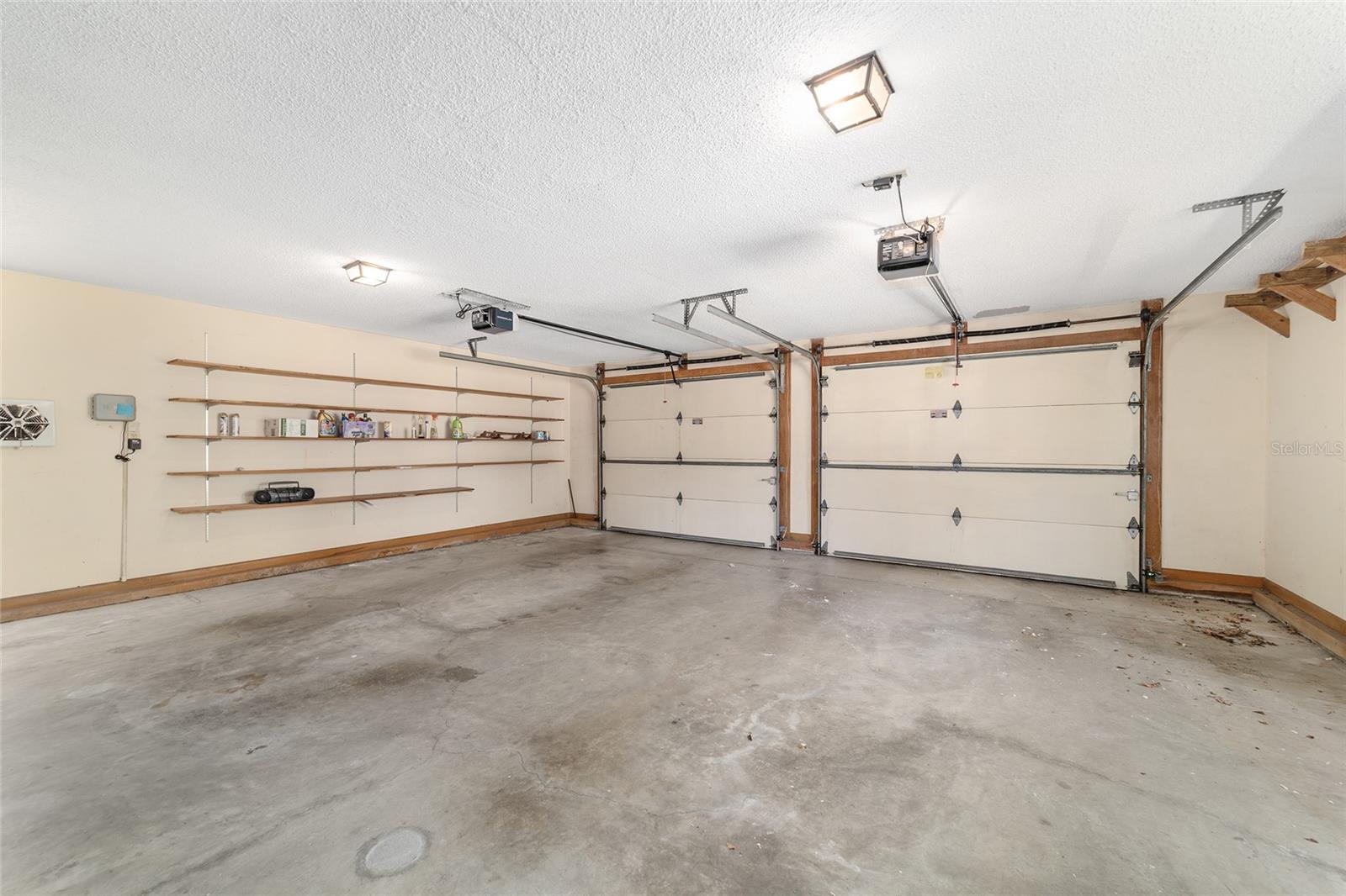 WOODFIELDS - Residential