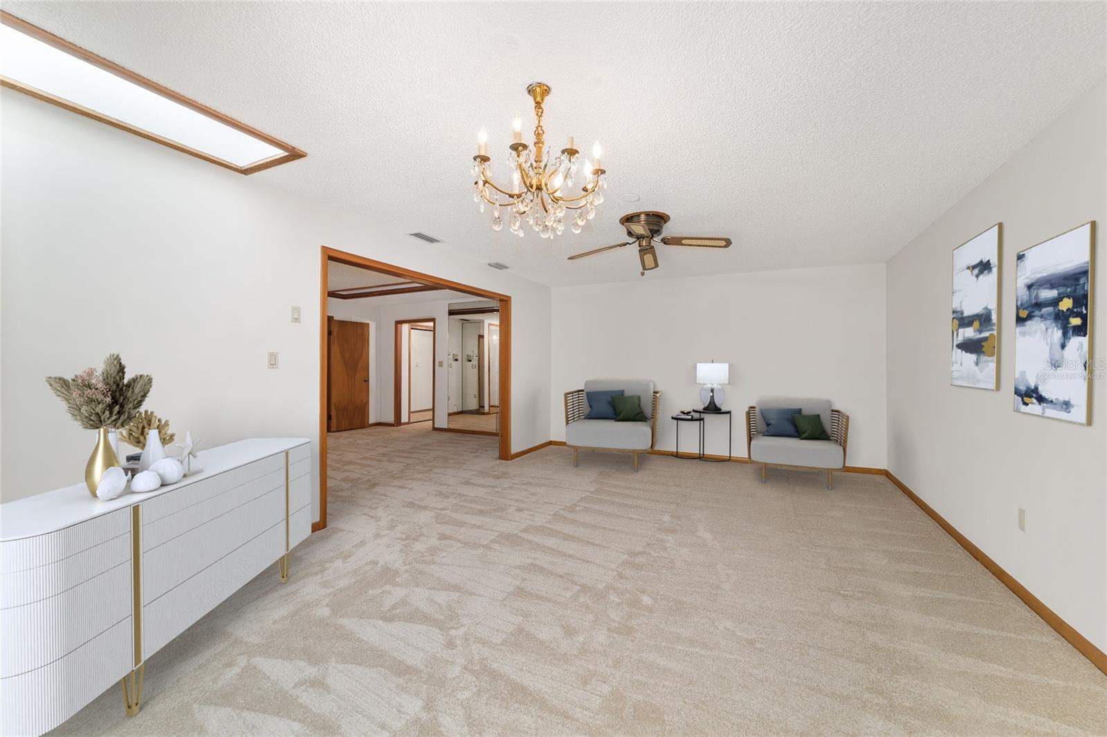 WOODFIELDS - Residential