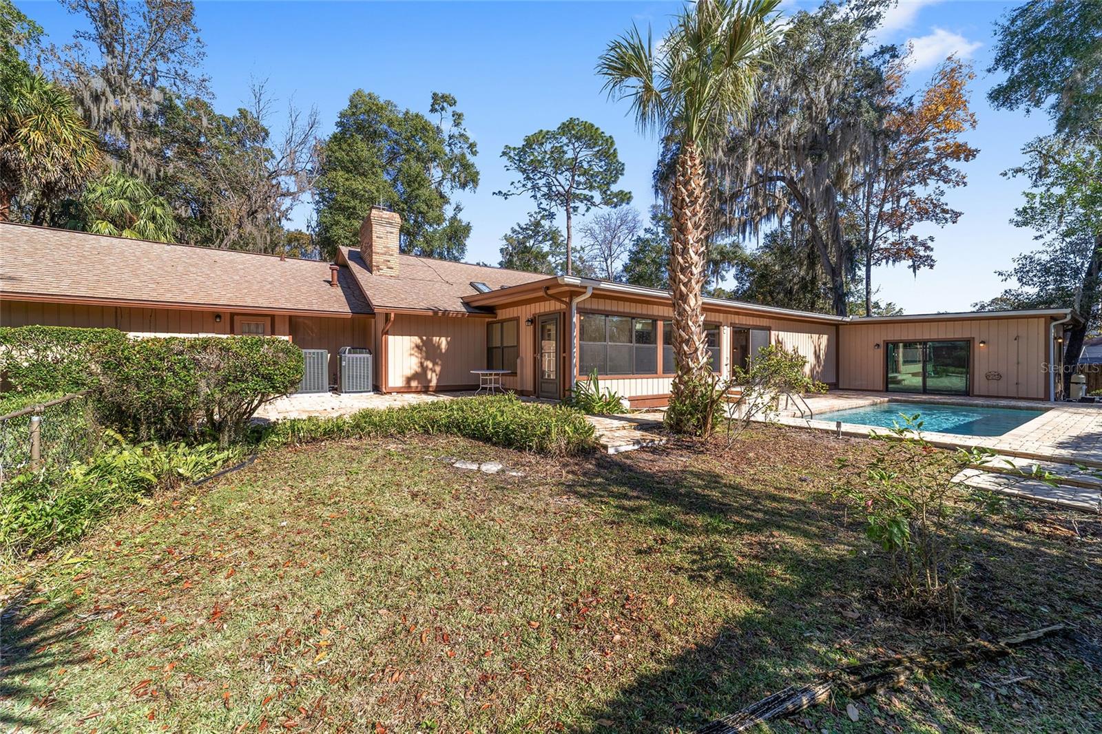 WOODFIELDS - Residential