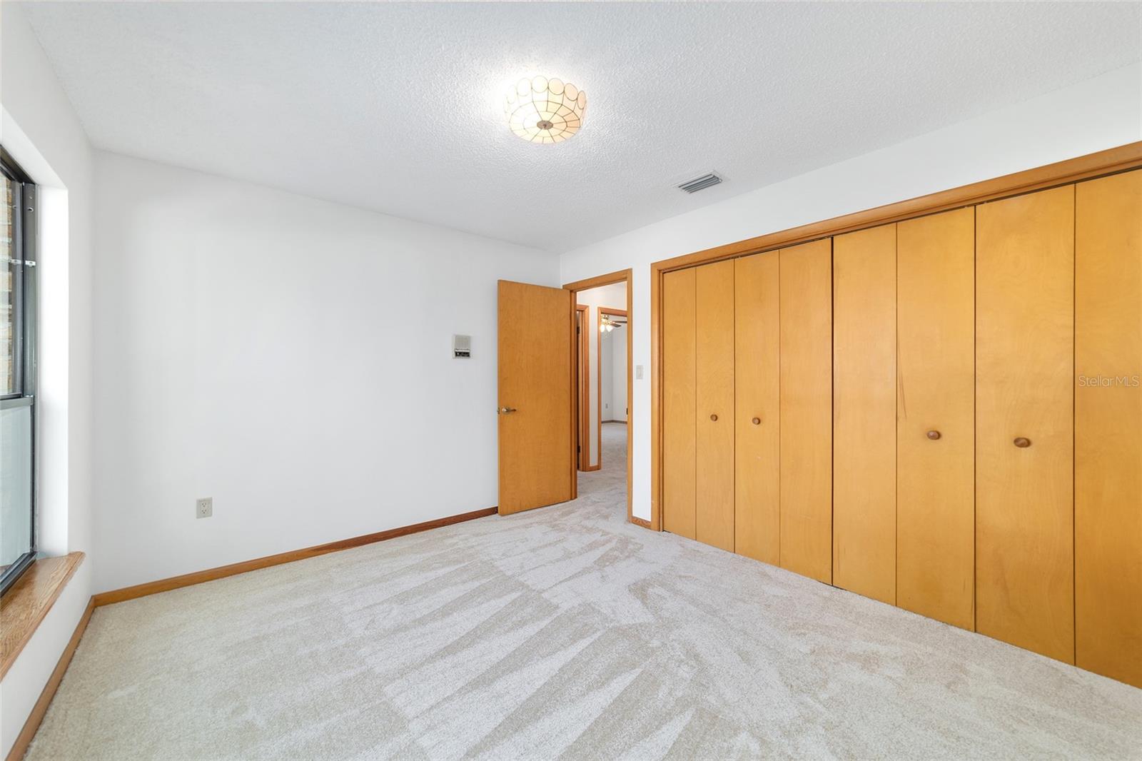 WOODFIELDS - Residential